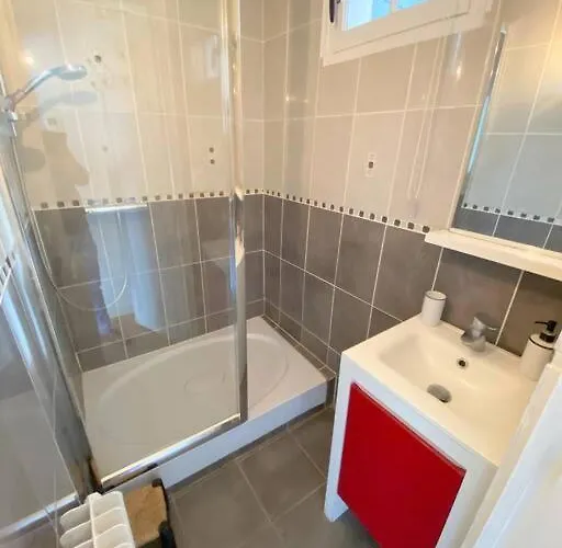 Plein Centre Trouville, 200m De La Plage, 2/4 Pers *